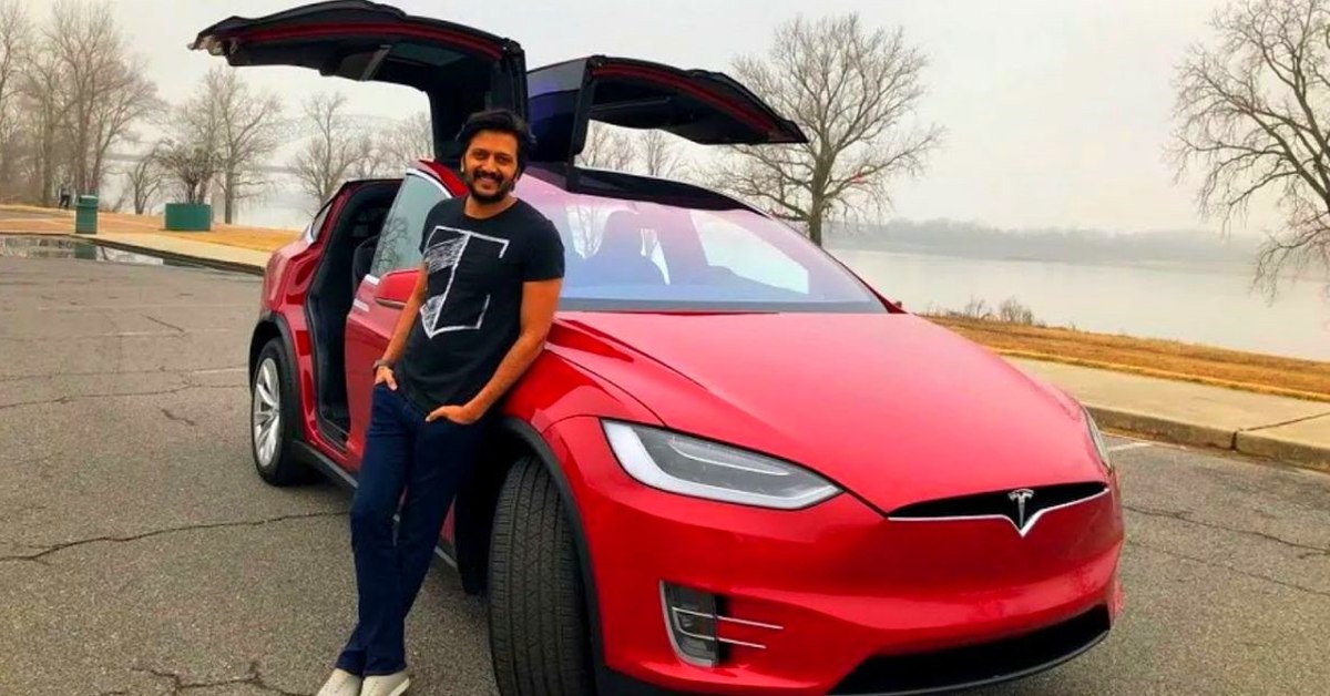 भारत के प्रसिद्ध Tesla मालिक: रितेश देशमुख से लेकर मुकेश अंबानी तक