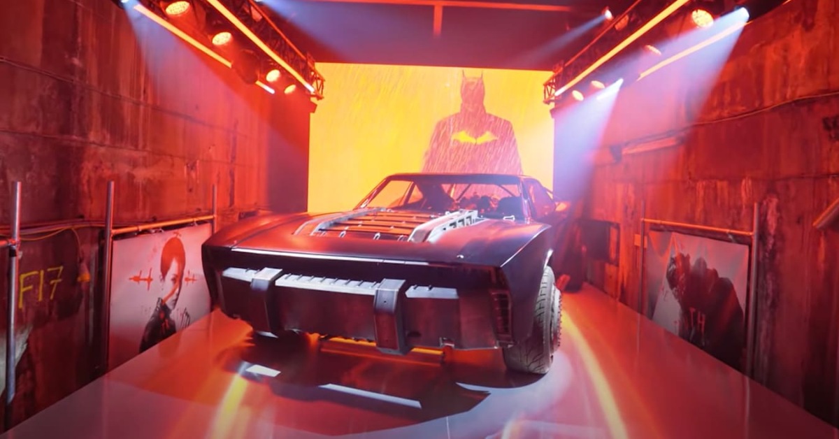 The Batman मूवी से रॉबर्ट पैटिनसन का नया Batmobile वीडियो में