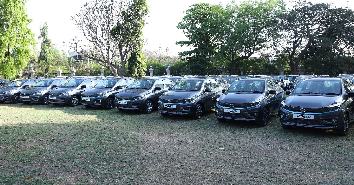 Tata Motors ने औरंगाबाद में ग्राहकों को एक ही दिन में 100 से अधिक Nexon EV और Tigor EV की डिलीवरी की