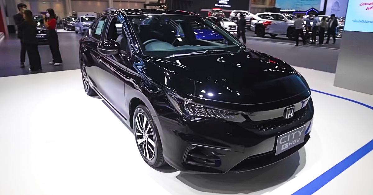 वॉक अराउंड वीडियो में आगामी Honda City Hybrid