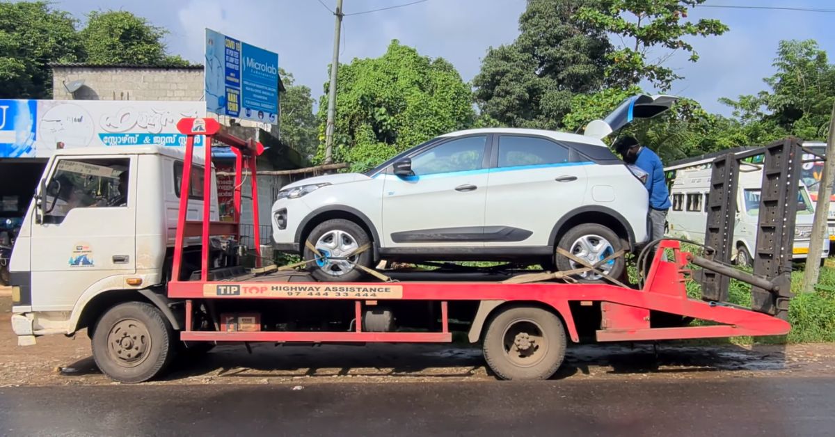 Tata Nexon EV के Owner ने 20,000 किलोमीटर के बाद SUV के साथ अपना अनुभव साझा किया [वीडियो]